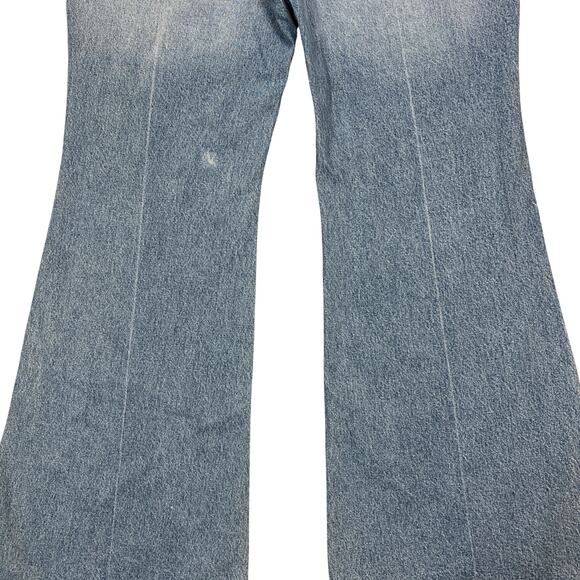 Wrangler Wanderer 622 High-Rise Flare Jeans 32x32 Light Distress Denim NEW Read* - Picture 14 of 16